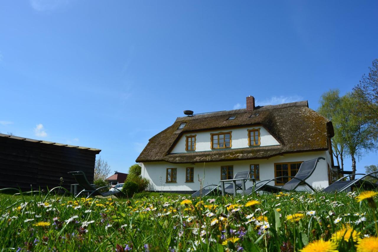 Reethaeuser Auf Ruegen มิดเดลฮาเกน ภายนอก รูปภาพ